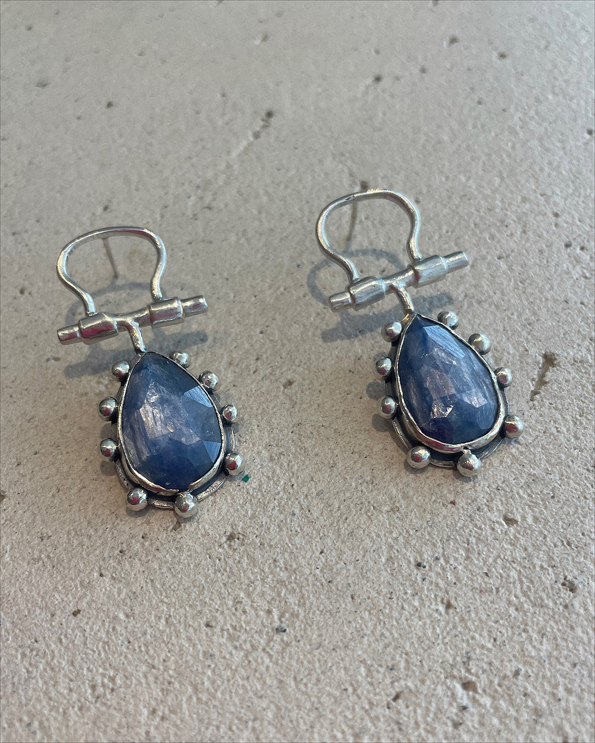 Annouk Silver Earrings with kyanite